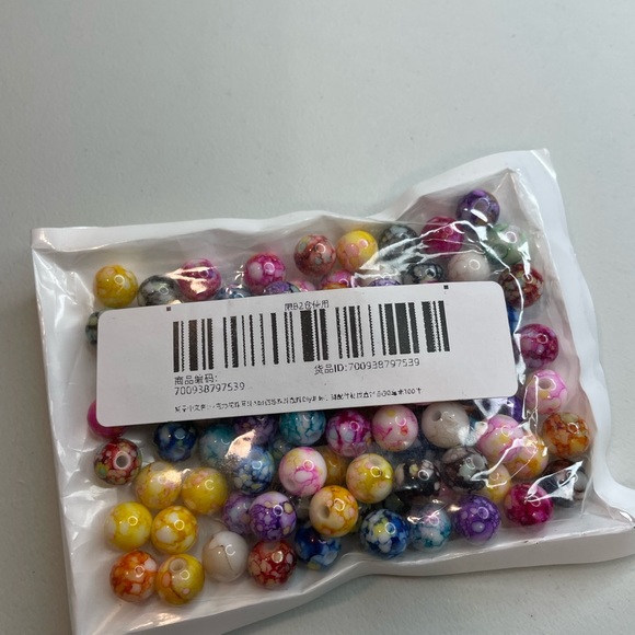 100 Pieces Of Crystal Flower Circular Acrylic Beads - Picture 7 of 8